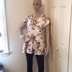 Floral peplum shirt